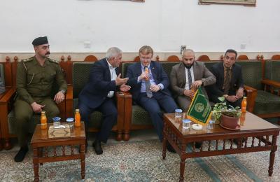 السفير الكندي لدى العراق: الإمام علي (عليه السلام) رمز دينيٌّ لجميع الديانات في العالم