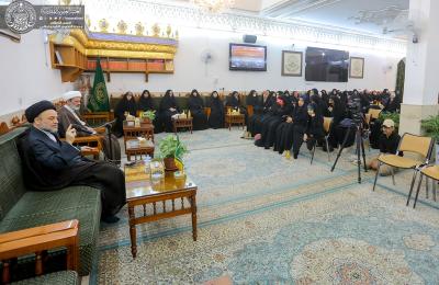 أكثر من مئة طالبة من جامعة ذي قار بضيافة العتبة العلوية المقدسة
