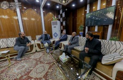 الأمين العام للعتبة العلوية المقدسة يبحث مع مسؤولي شركة الكوثر لإعمار العتبات المقدسة سبل التعاون المشترك