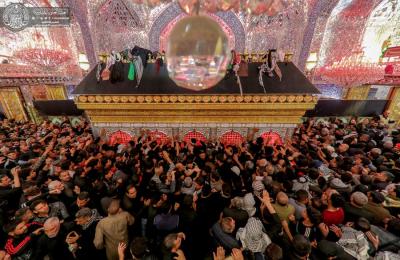 بالصور .. جموع مليونية تتوافد إلى مرقد أمير المؤمنين (ع) لتقديم آيات العزاء بذكرى وفاة الرسول الأعظم (ص)