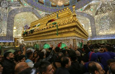 مرقد أمير المؤمنين (ع) يشهد توافداً ملحوظاً للزائرين تزامناً مع ذكرى الولادة العطرة لعقيلة الطالبيين زينب (ع)