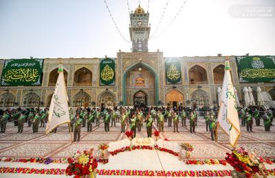 منتسبو العتبة العلوية يحيون الزيارة الصباحية بالتراتيل والأناشيد ابتهاجا بولادة الإمام الحسين ( عليه السلام ) - صور -