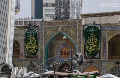 العتبة العلوية تنشر معالم الفرح والسرور في أرجاء الصحن المطهر ابتهاجا بمولد الإمام الحجة المنتظر(عليه السلام)