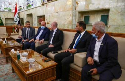 السفير التركي الجديد في العراق يتشرف بزيارة مرقد أمير المؤمنين (عليه السلام)
