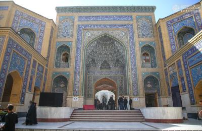 اللجنة العليا لزيارة الأربعين في العتبة العلوية المقدسة تفتتح بوابة لانسيابية دخول الزائرين لصحن السيدة فاطمة (عليها السلام)