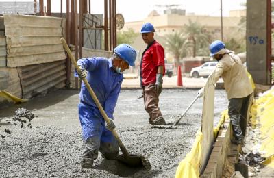 كوادر العتبة العلوية المقدسة الهندسية تباشر بإنجاز الشارع الغربي المحاذي لصحن فاطمة (عليها السلام) خدمة للزائرين