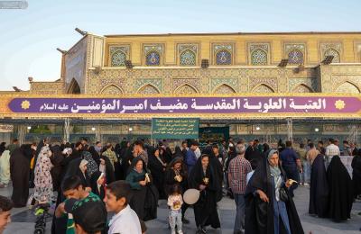 العتبة العلويّة المقدّسة تشارك بتقديم الخدمات للزائرين بمناسبة مولد الإمام الرضا (ع) في مشهد المقدّسة 