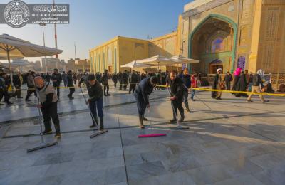  الأمانة العامة للعتبة العلوية المقدسة تباشر بحملة تنظيف كبرى للصحن الحيدري الشريف ومحيطه الخارجي والشوارع المحيطة بالمدينة القديمة  في النجف الأشرف 