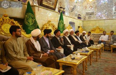 الأمين العام للعتبة العلوية المقدسة يلتقي بوفد طلبة مدرسة الإمام الصادق(ع) للعلوم الدينية من الجمهورية الإسلامية الإيرانية 