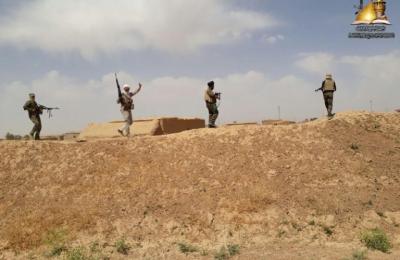 بعد تحرير البعاج .. مبلغو العتبة العلوية يشاركون قوات الحشد الشعبي بتحرير  القرى المحيطة بالقضاء ويقلدون الأبطال المنتصرين وشاح أمير المؤمنين (ع)