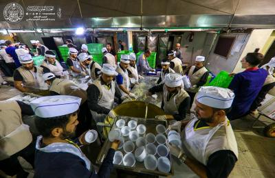مضيف أمير المؤمنين (ع) المركزي يهيئ أكثر من 10 آلاف وجبة إفطار وسحور لجموع الزائرين في ذكرى شهادة إمام المتقين (ع)