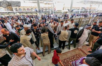 بالصور .. مجاهدو فرقة الإمام علي (ع) القتالية التابعة للعتبة العلوية يشاركون في خدمة الزائرين