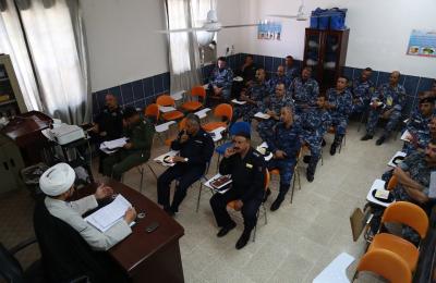 قسم الشؤون الدينية في العتبة العلوية يختتم برنامجه الرمضاني في أكاديمية شرطة النجف الأشرف