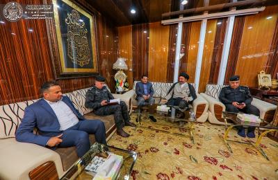 وزير الداخلية يتشرف بزيارة ضريح الإمام علي (عليه السلام) ويلتقي بالأمين العام للعتبة العلوية المقدسة