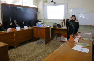 الإعلام النسوي ينظم ورشة حول فن التواصل ولغة الجسد بإشراف المدربة اللبنانية زينب صالح