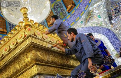 وحدة صيانة الحرم  الشريف في العتبة العلوية .. أعمال مستمرة للحفاظ على الأرجاء المباركة في مرقد أمير المؤمنين (عليه السلام)