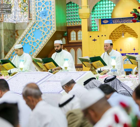 الختمة القرآنية المسائية في رواق ابي طالب داخل الصحن الحيدري الشريف