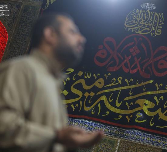 قراءة دعاء كميل بن زياد من داخل الحرم العلوي المطهر بمشاركة حشود الزائرين المعزين بذكرى شهادة الزهراء (عليها السلام)