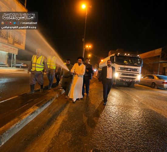 تقرير مصور : الامانة العامة للعتبة العلوية المقدسة تقوم بحملة كبيرة لتنضيف الشوارع في المدينة القديمة 