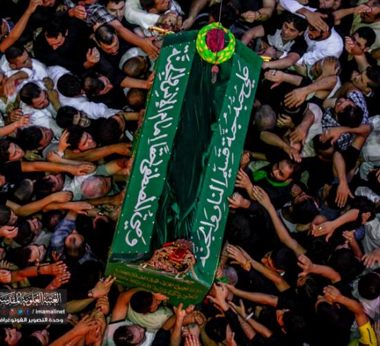تقرير مصور : مراسيم التشيع الرمزي للمولى امير المؤمنين سلام الله عليه في العتبة العلوية المطهرة