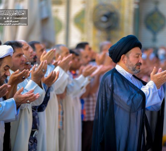 تقرير مصور : صلاة عيد الاضحى المبارك بأمامة الامين العام للعتبة العلوية المقدسة السيد نزار حبل المتين في المرقد الطاهر 