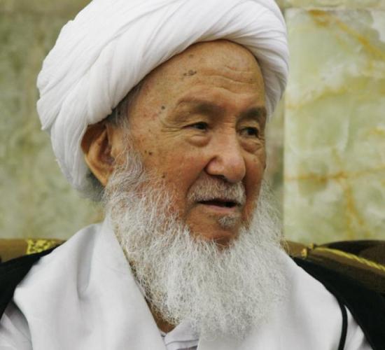 زيارة المرجع الديني اية الله الشيخ اسحاق الفياض (دام ضله) الى العتبة العلوية المقدسة