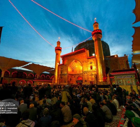 تقرير مصور : توافد الزائرين لزيارة امير المؤمنين الامام علي عليه السلام في ليلة الحادي عشر من شهر صفر في العتبة العلوية المقدسة