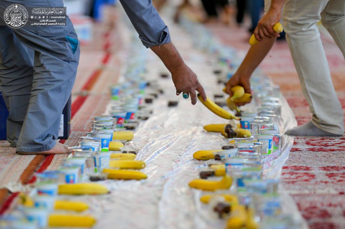  مع إطلالة شهر رمضان المبارك .. العتبة العلوية المقدسة تباشر بتوزيع 10 آلاف وجبة إفطار ضمن برنامج ضيافة أسبوعي لزائري مرقد أمير المؤمنين (عليه السلام) | 