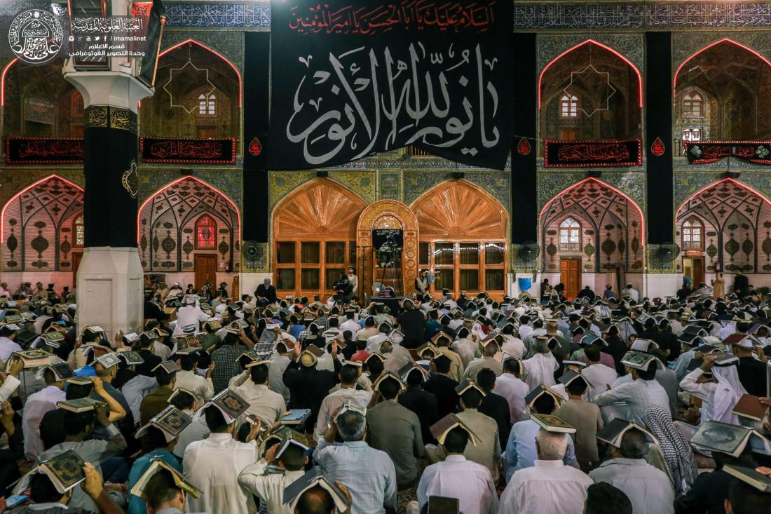 إنها الأيام المباركة التي فيها ليلة هي خير من ألف شهر. اجواء رفع المصاحف في الصحن الحيدري الشريف | 