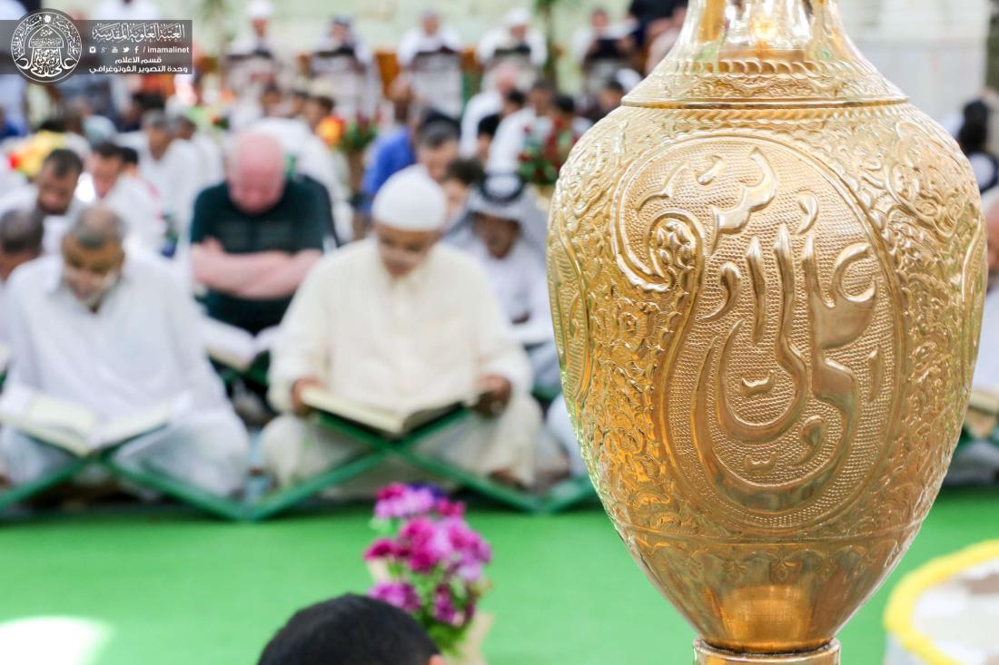 الختمة القرآنية المسائية في رواق ابي طالب داخل الصحن الحيدري الشريف | 