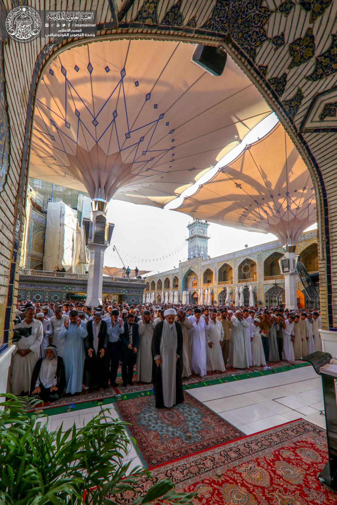 اقامة صلاة عيد الفطر المبارك في الصحن العلوي الشريف | 