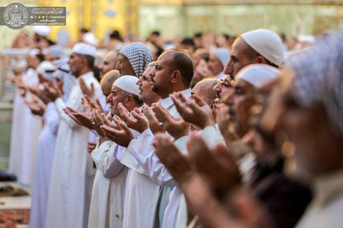 اقامة صلاة عيد الفطر المبارك في الصحن العلوي الشريف | 