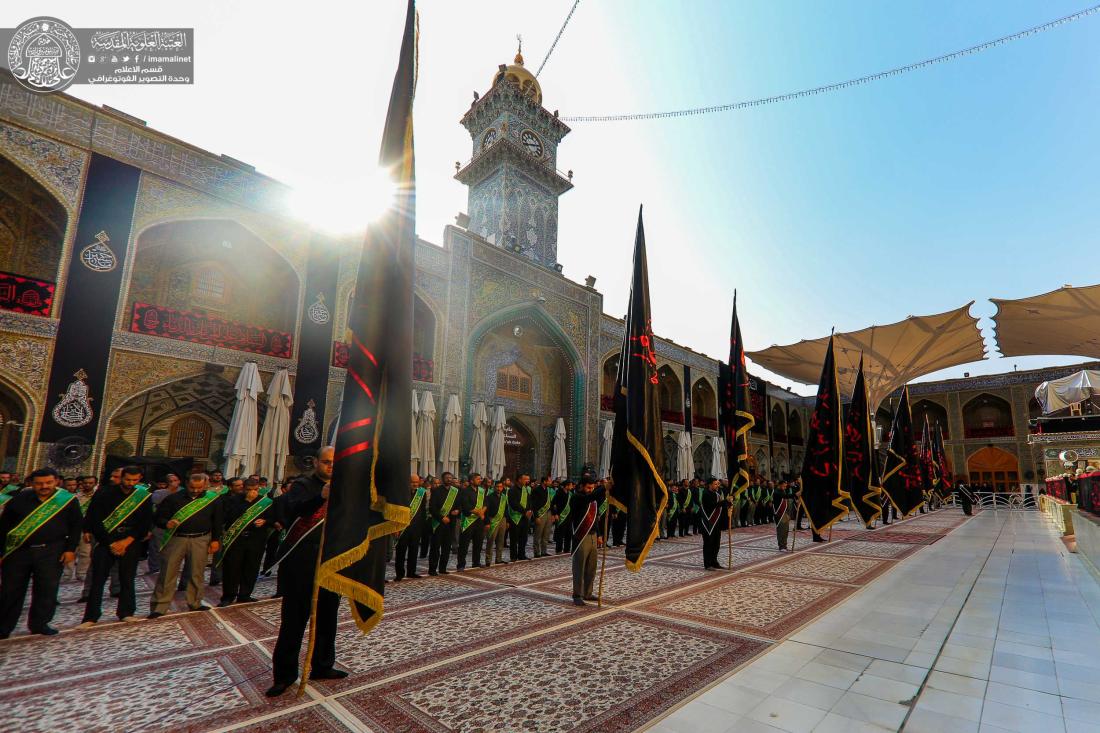 منتسبو العتبة العلوية المقدسة يجددون العزاء للمولى أمير المؤمنين (عليه السلام) بذكرى عاشوراء الاليمة | 