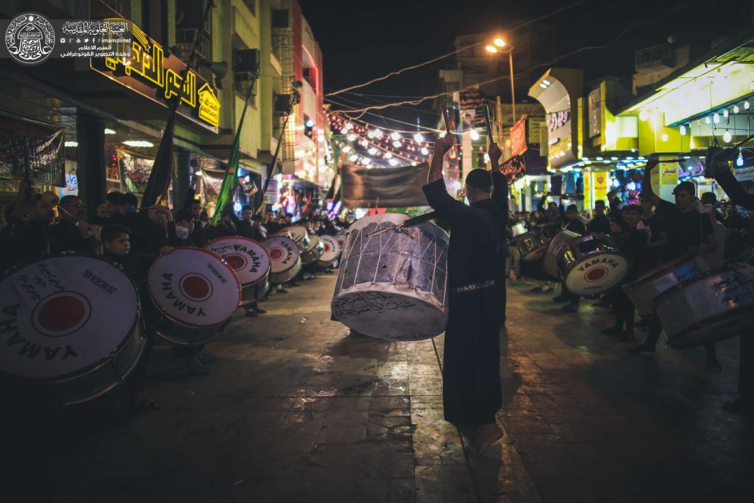 اجواء الحزن ومواكب العزاء الحسيني القريبة من الصحن الحيدري الشريف | 