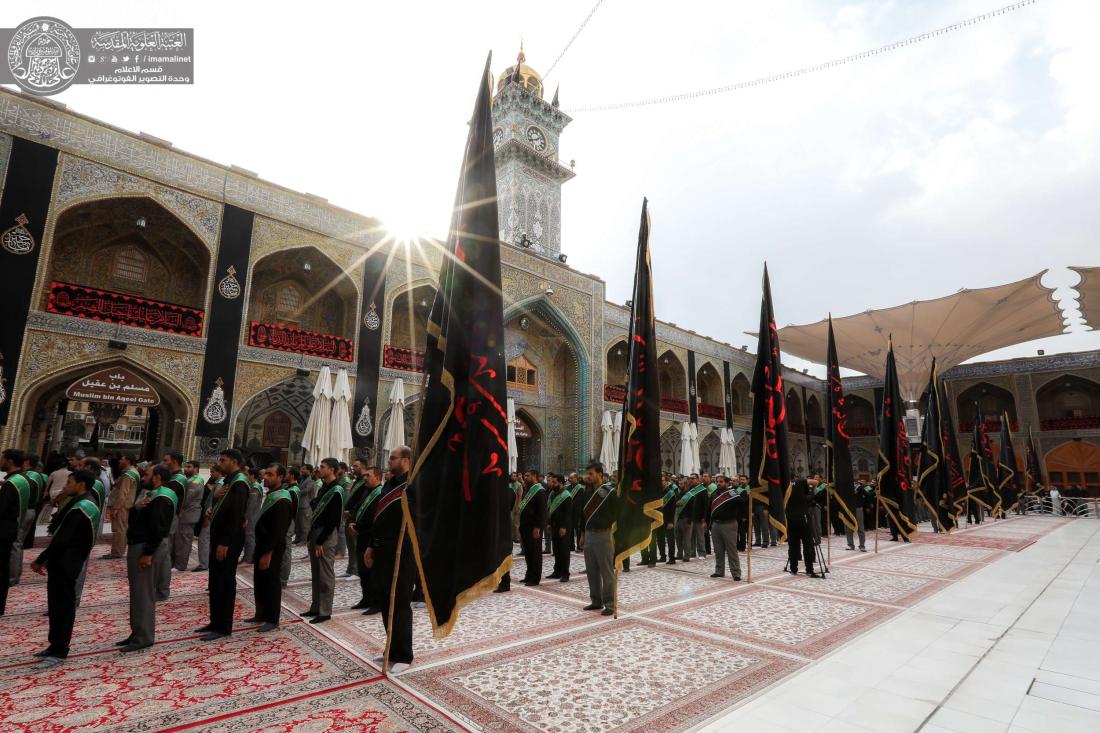 منتسبوا العتبة العلوية المقدسة يحيون ذكرى شهادة الامام زين العابدين (عليه السلام). | 