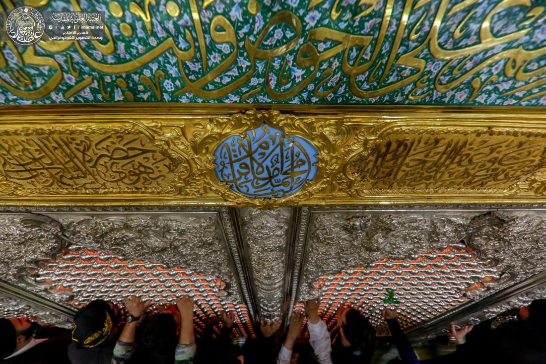 اجواء الحزن والاسى عن ضريح الامامين العسكريين (عليهما  السلام) هذه الليلة | 