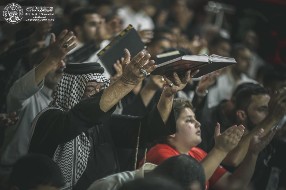 إنها الأيام المباركة التي فيها ليلة هي خير من ألف شهر. اجواء رفع المصاحف في الصحن الحيدري الشريف | 