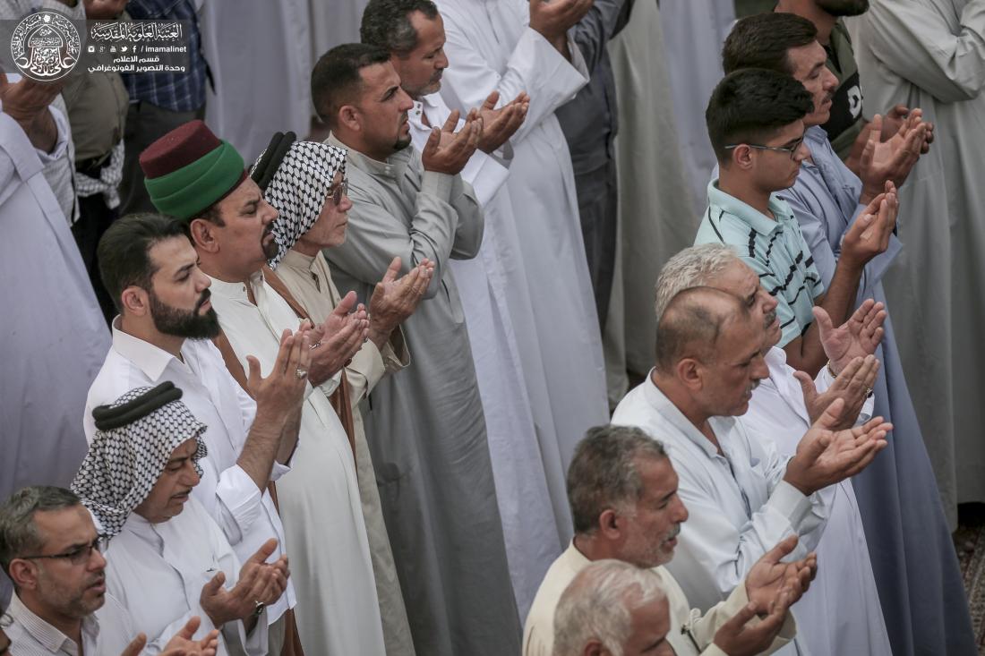 إقامة صلاة عيد الفطر المبارك في رحاب الصحن الحيدري الشريف  | 