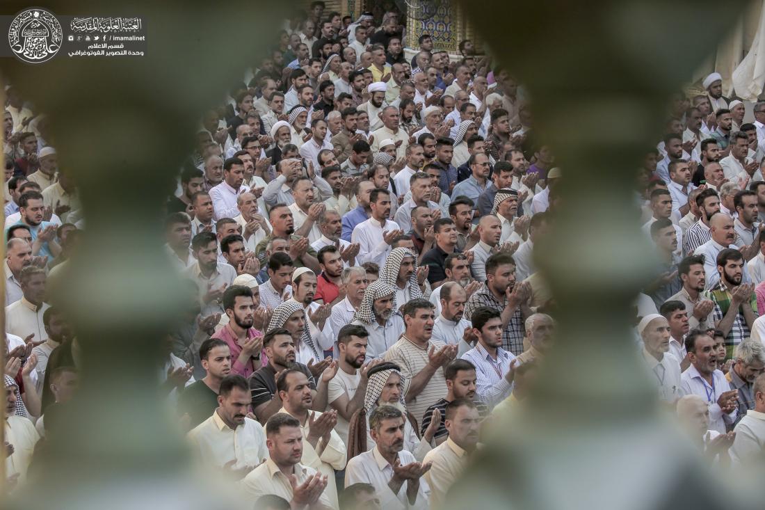 إقامة صلاة عيد الفطر المبارك في رحاب الصحن الحيدري الشريف  | 