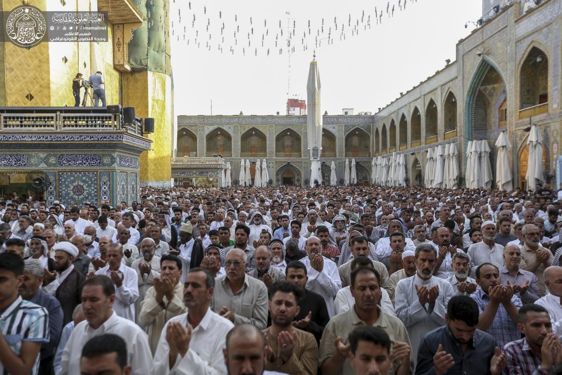 إقامة صلاة عيد الفطر المبارك في رحاب الصحن الحيدري الشريف  | 