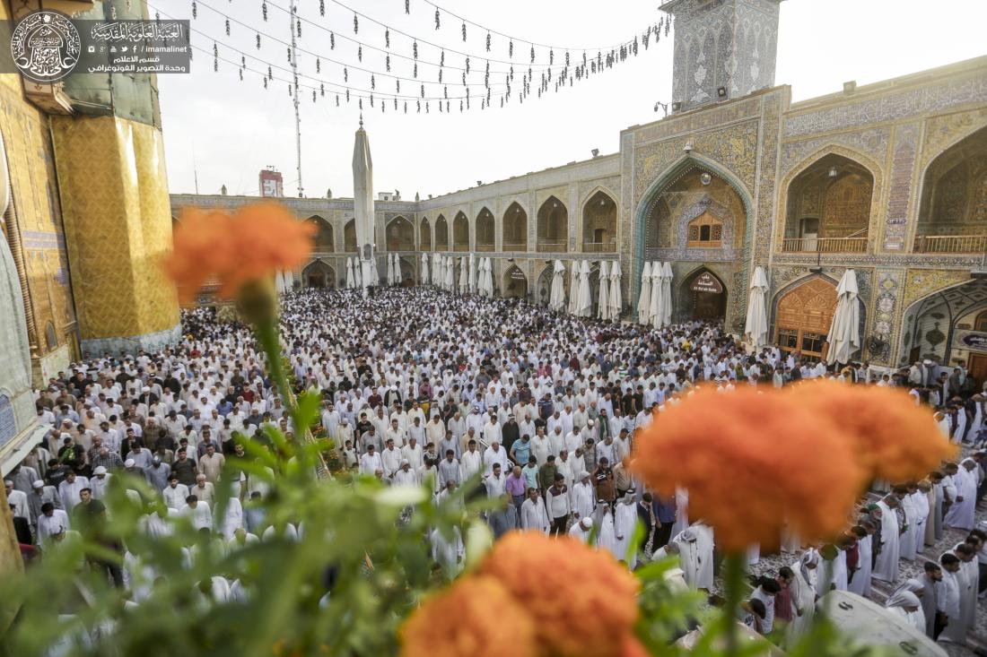 إقامة صلاة عيد الفطر المبارك في رحاب الصحن الحيدري الشريف  | 