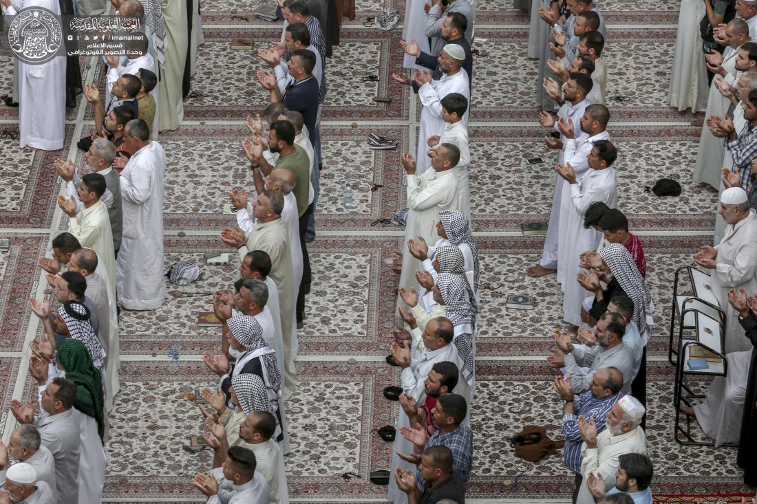 إقامة صلاة عيد الفطر المبارك في رحاب الصحن الحيدري الشريف  | 