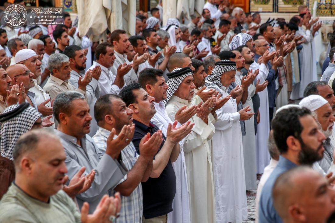 إقامة صلاة عيد الاضحى المبارك بجوار المولى امير المؤمنين (عليه السلام) . | 