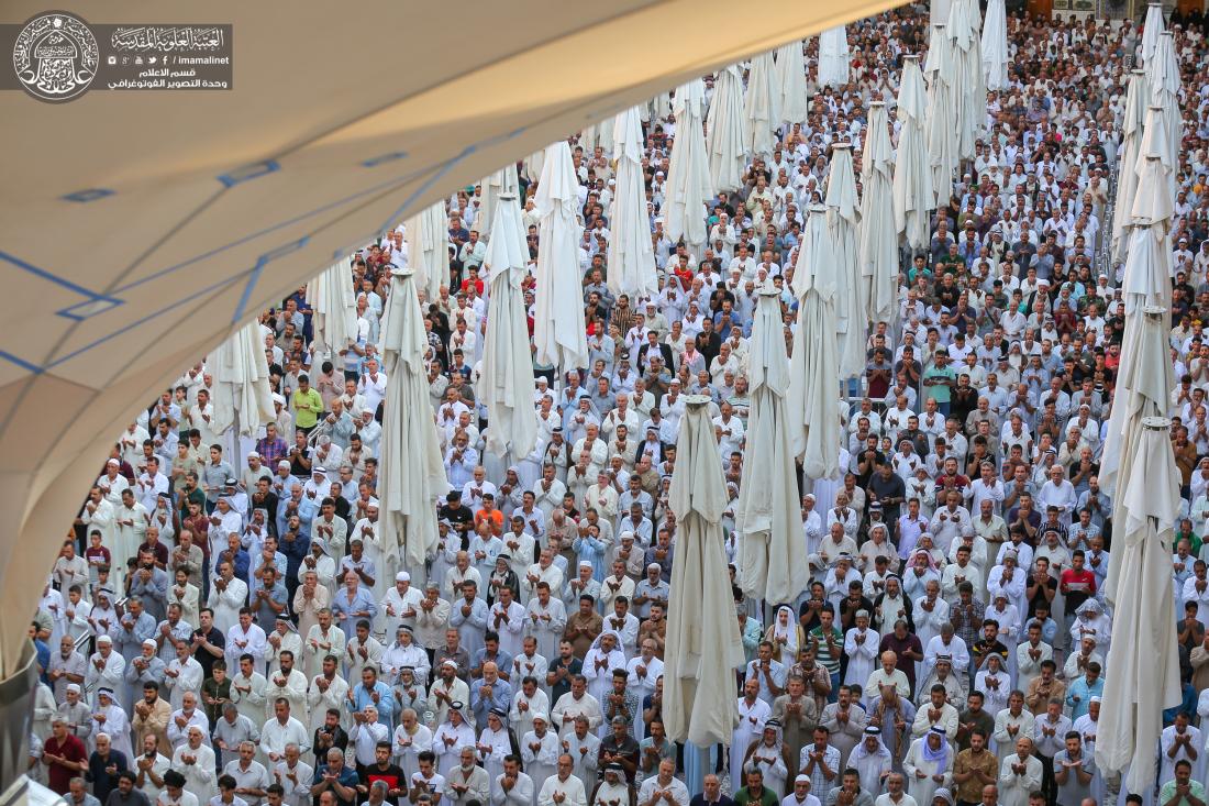 إقامة صلاة عيد الاضحى المبارك بجوار المولى امير المؤمنين (عليه السلام) . | 