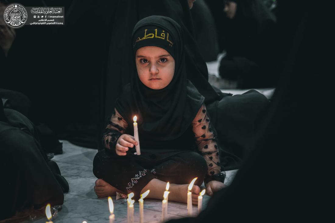 أحباب الحسين (عليه السلام) يوقدون شموع ليلة الوحشة من جوار المعزى أمير المؤمنين (عليه السلام) | 