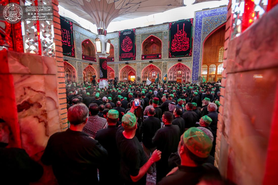 موكب اهالي كربلاء المقدسة يقيمون العزاء بذكرى شهادة الامام الحسين (عليه السلام )  في العتبة العلوية المطهرة | 