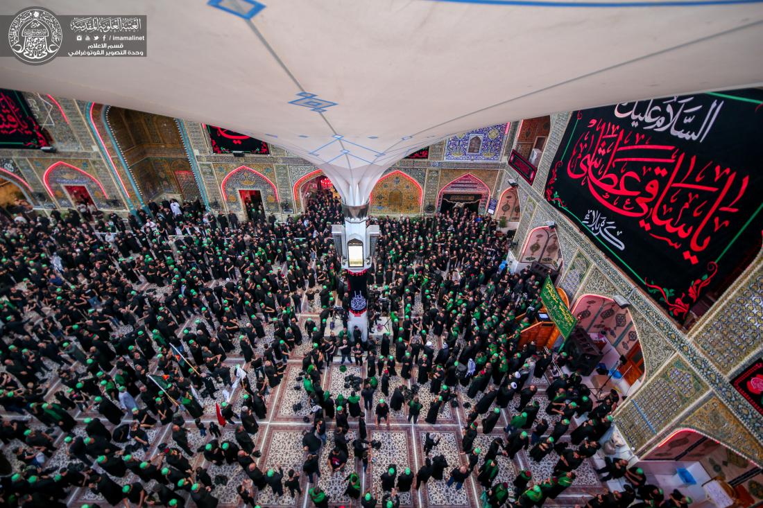 موكب اهالي كربلاء المقدسة يقيمون العزاء بذكرى شهادة الامام الحسين (عليه السلام )  في العتبة العلوية المطهرة | 
