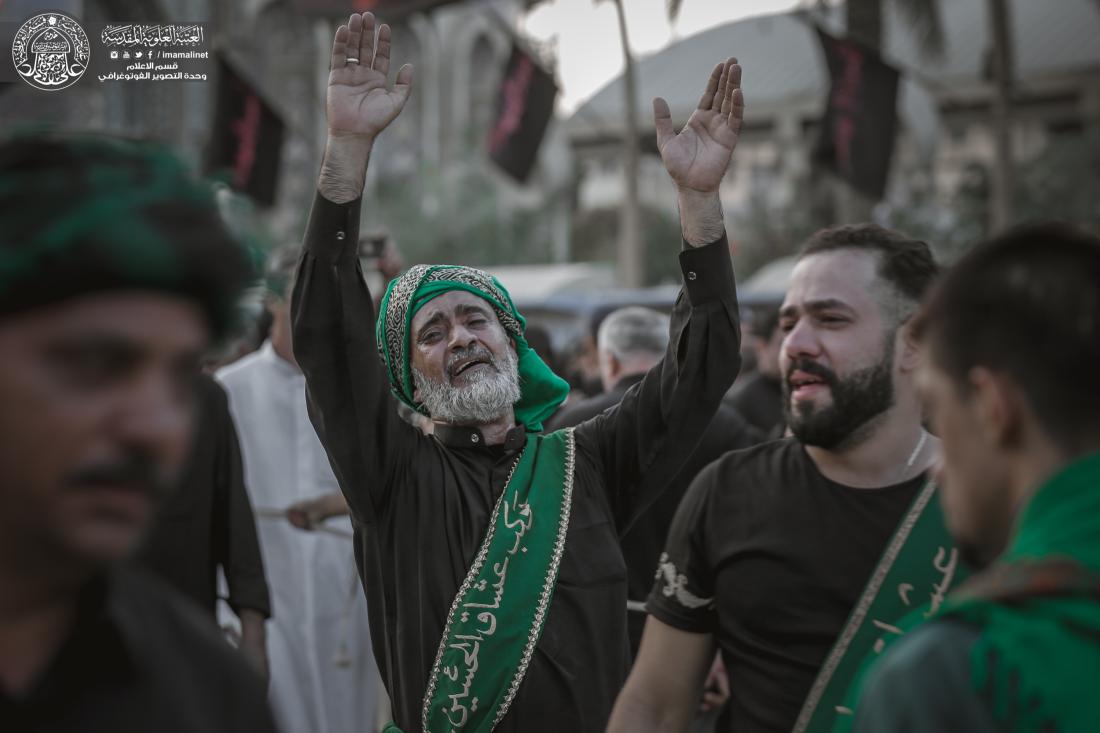 أجواء الحزن من كربلاء المقدسة في ليلة اربعين الإمام الحسين (عليه السلام ) . | 