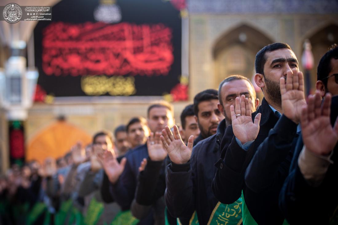 خلال الزيارة الصباحية ..منتسبو العتبة العلوية المقدسة يحيون ذكرى شهادة الزهراء (عليها السلام) في الصحن العلوي المطهر | 