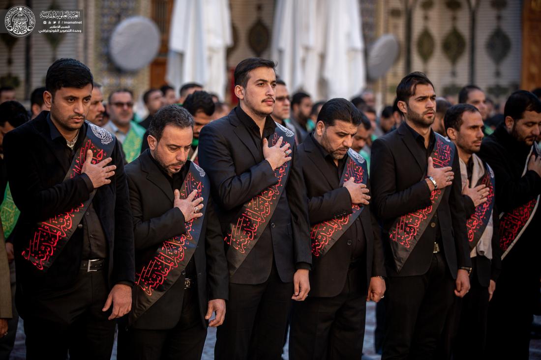 خلال الزيارة الصباحية ..منتسبو العتبة العلوية المقدسة يحيون ذكرى شهادة الزهراء (عليها السلام) في الصحن العلوي المطهر | 